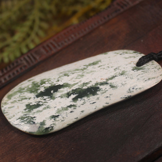Flower Jade Pounamu Roimata Pendant - NZ Greenstone