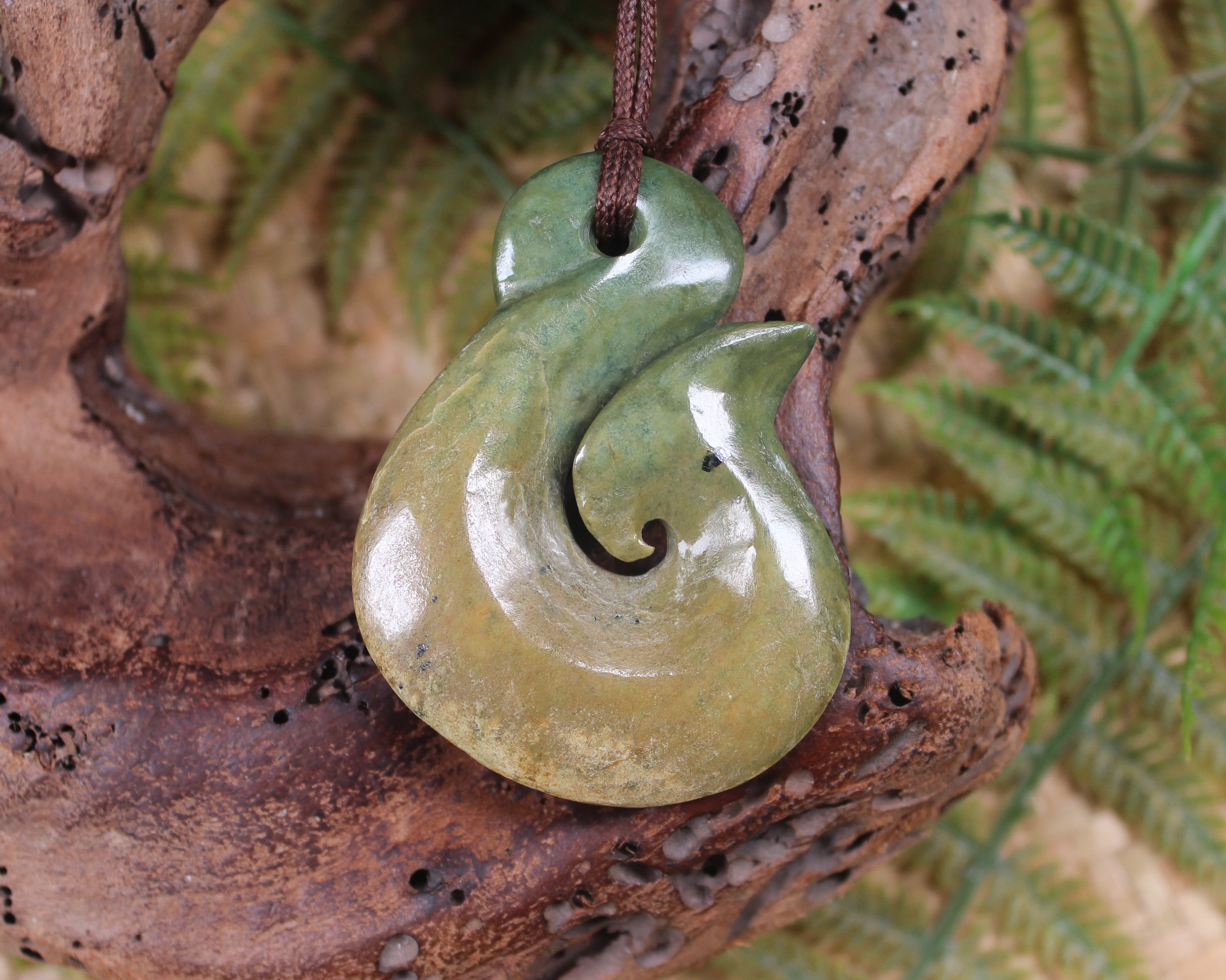 Hei Matau Pounamu Pendant