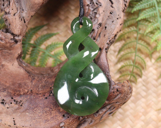 Koru Twist carved from Hapopo Pounamu - NZ Greenstone