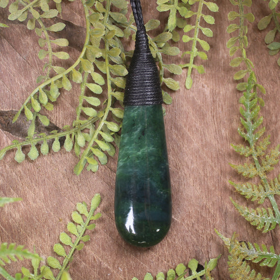 Kawakawa Pounamu Roimata Pendant - NZ Greenstone