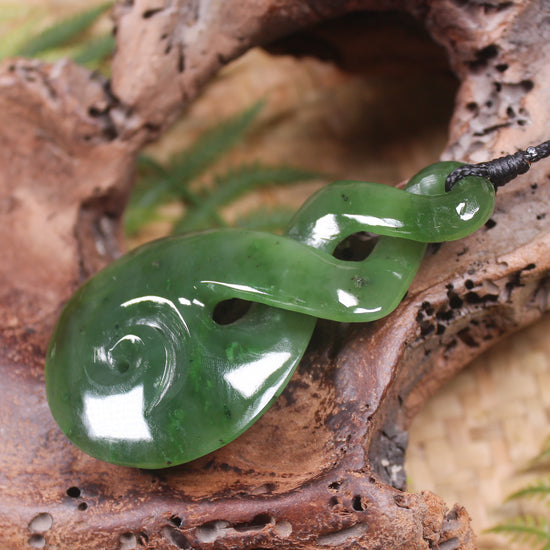 Koru Twist carved from Hapopo Pounamu - NZ Greenstone