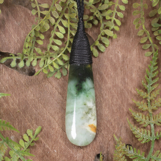 Roimata or Teardop carved from Hapopo Pounamu - NZ Greenstone