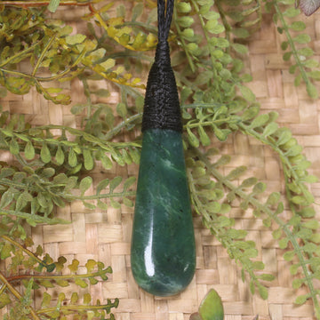 Kawakawa Pounamu Roimata Pendant - NZ Greenstone