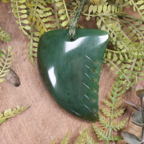 Tooth pendant carved from Hapopo Pounamu - NZ Greenstone