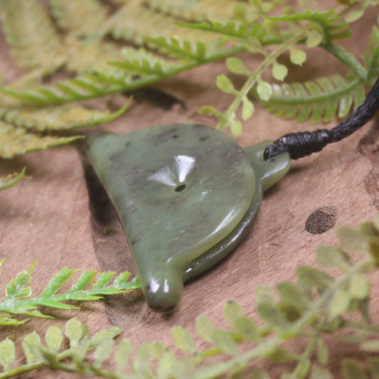NZ Greenstone Shepards Dog Whistle Hapopo Pounamu