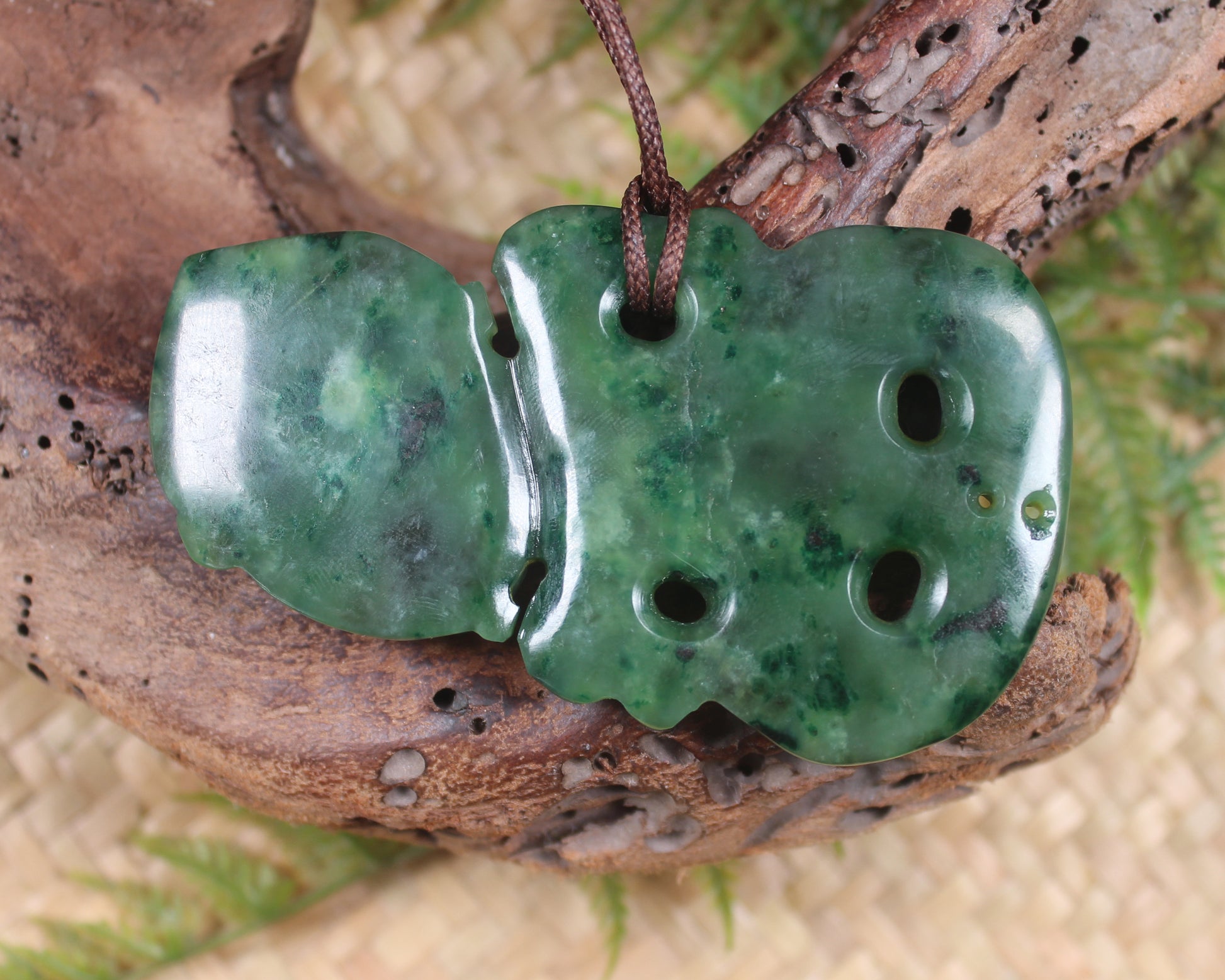 Hei Tiki carved from Kawakawa Pounamu - NZ Greenstone