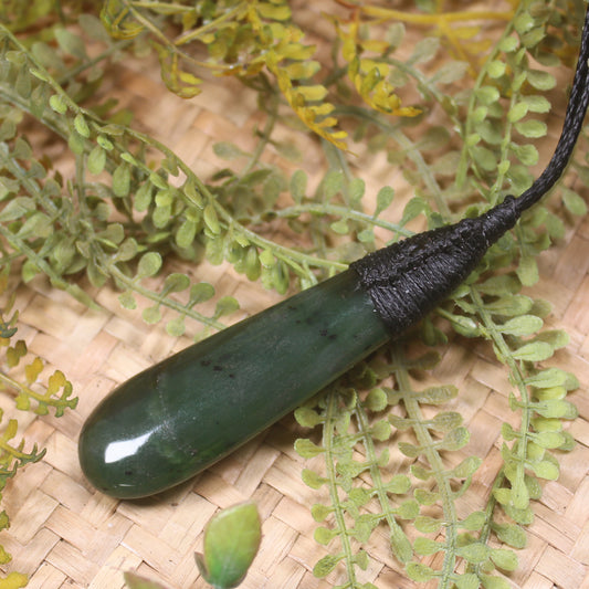 Kawakawa Pounamu Roimata Pendant - NZ Greenstone