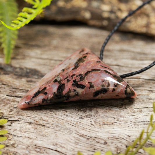 NZ Cinnabar XSmall Niho Taniwha Tooth Pendant (AK271)