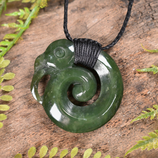 NZ Greenstone Medium Koropepe Pendant (BC622) Kawakawa Pounamu