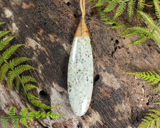 NZ Grossular Garnet XLarge Roimata Pendant (BE661)