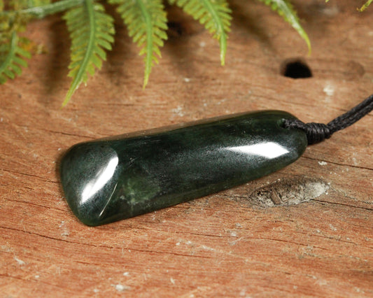 NZ Greenstone Small Toki Pendant (BH326) Tangiwai Pounamu
