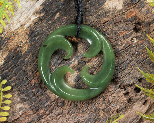 NZ Greenstone Medium Koru Pendant (BH723) Hapopo Pounamu