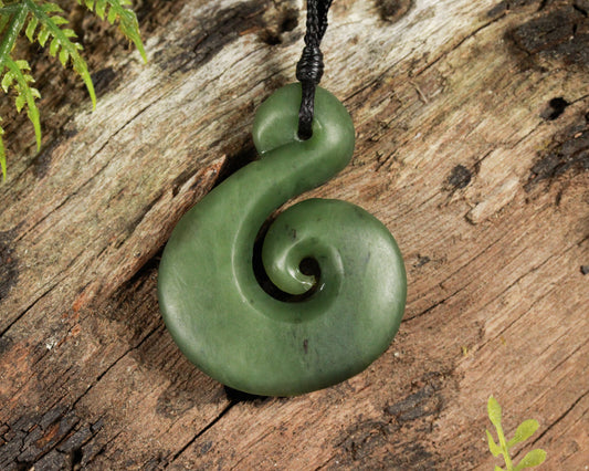 NZ Greenstone Medium Koru Pendant (BK491) Hapopo Pounamu