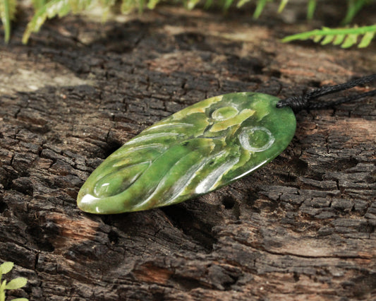 NZ Greenstone Medium Ruru Owl Pendant (BK949) Flower Jade Pounamu