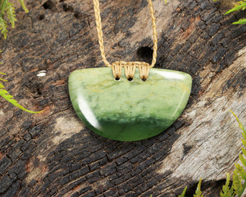NZ Greenstone Small Kōuma Breastplate Pendant (BM319) Hapopo Pounamu