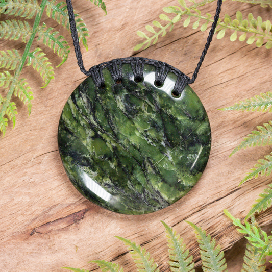 NZ Greenstone Large Porowhita Pendant Douglas Creek Pounamu