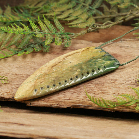 NZ Greenstone XXLarge Niho Taniwha Tooth Pendant (BM676) Flower Jade Pounamu