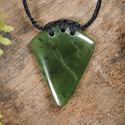 NZ Greenstone XSmall Niho Taniwha Tooth Pendant (BM679) Hapopo Pounamu