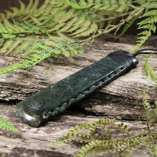 NZ Greenstone XXLarge Toki Pendant Rimu Pounamu