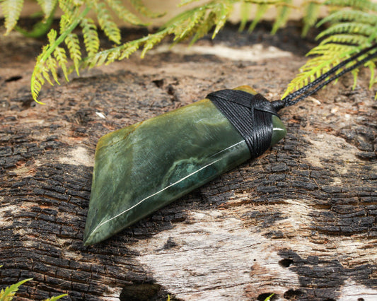 NZ Greenstone Large Toki Pendant (BN040) Flower Jade Pounamu