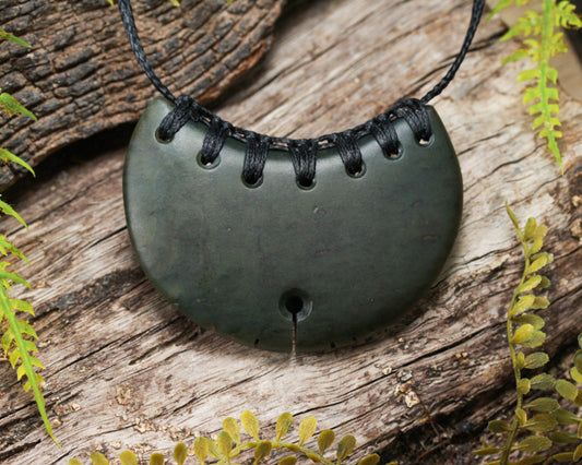NZ Greenstone Medium Kōuma Breastplate pendant (BN107) Rimu Pounamu