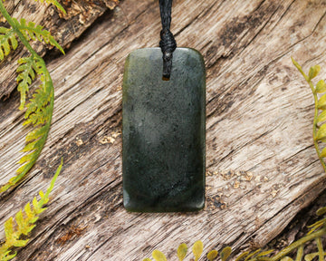 NZ Greenstone Small Freeform Toki Pendant (BN175) Rimu Pounamu