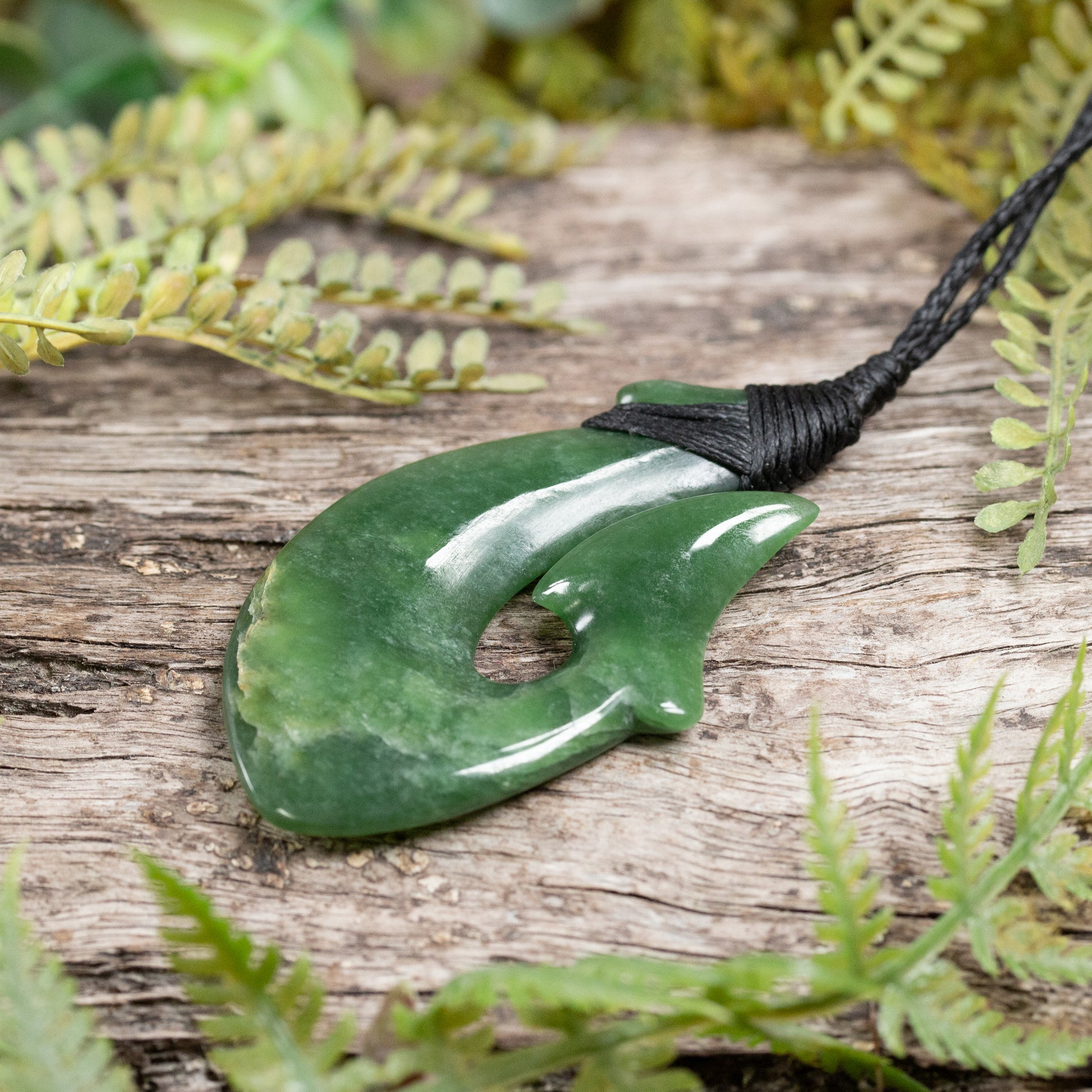 NZ Greenstone Medium Hei Matau Pendant Flower Jade Pounamu