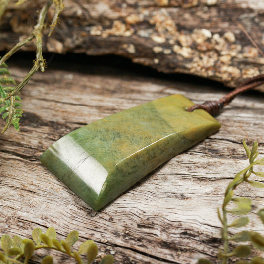 NZ Greenstone Small Freeform Toki Pendant (BT683) Flower Jade Pounamu