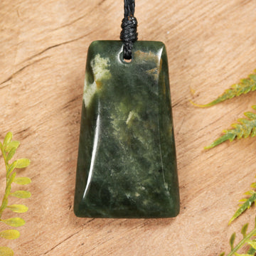 NZ Greenstone Small Toki Pendant (BT745) Rimu Pounamu