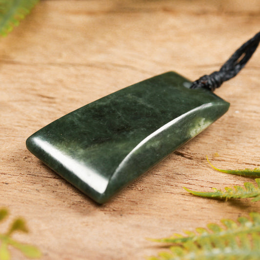 NZ Greenstone Small Toki Pendant (BT745) Rimu Pounamu