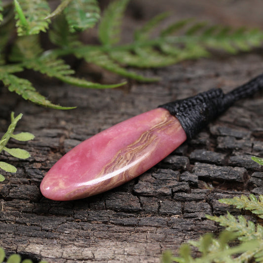 Rhodonite Small Roimata Pendant 
