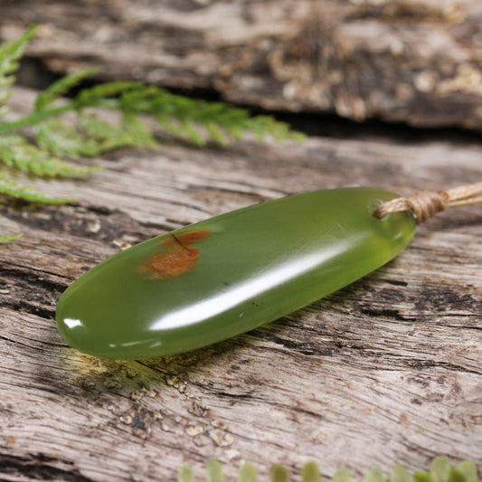 NZ Greenstone Medium Roimata Pendant Tangiwai Pounamu