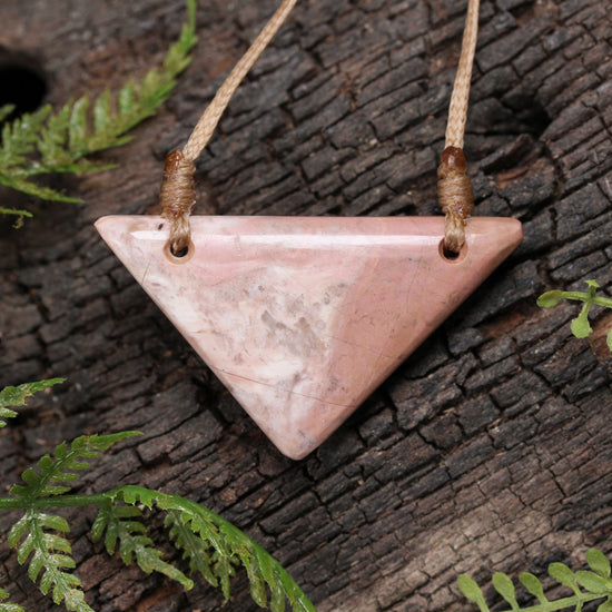 NZ Rhodonite Small Kōuma Breastplate Pendant