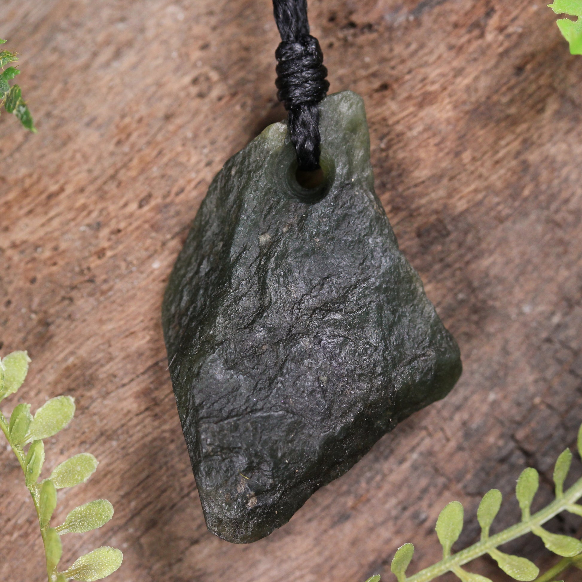 NZ Greenstone Small Freeform Pendant Kawakawa Pounamu