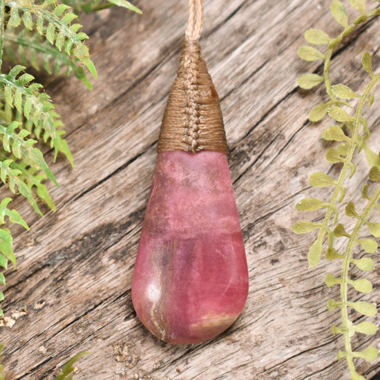 Rhodonite Small Freeform Roimata Pendant