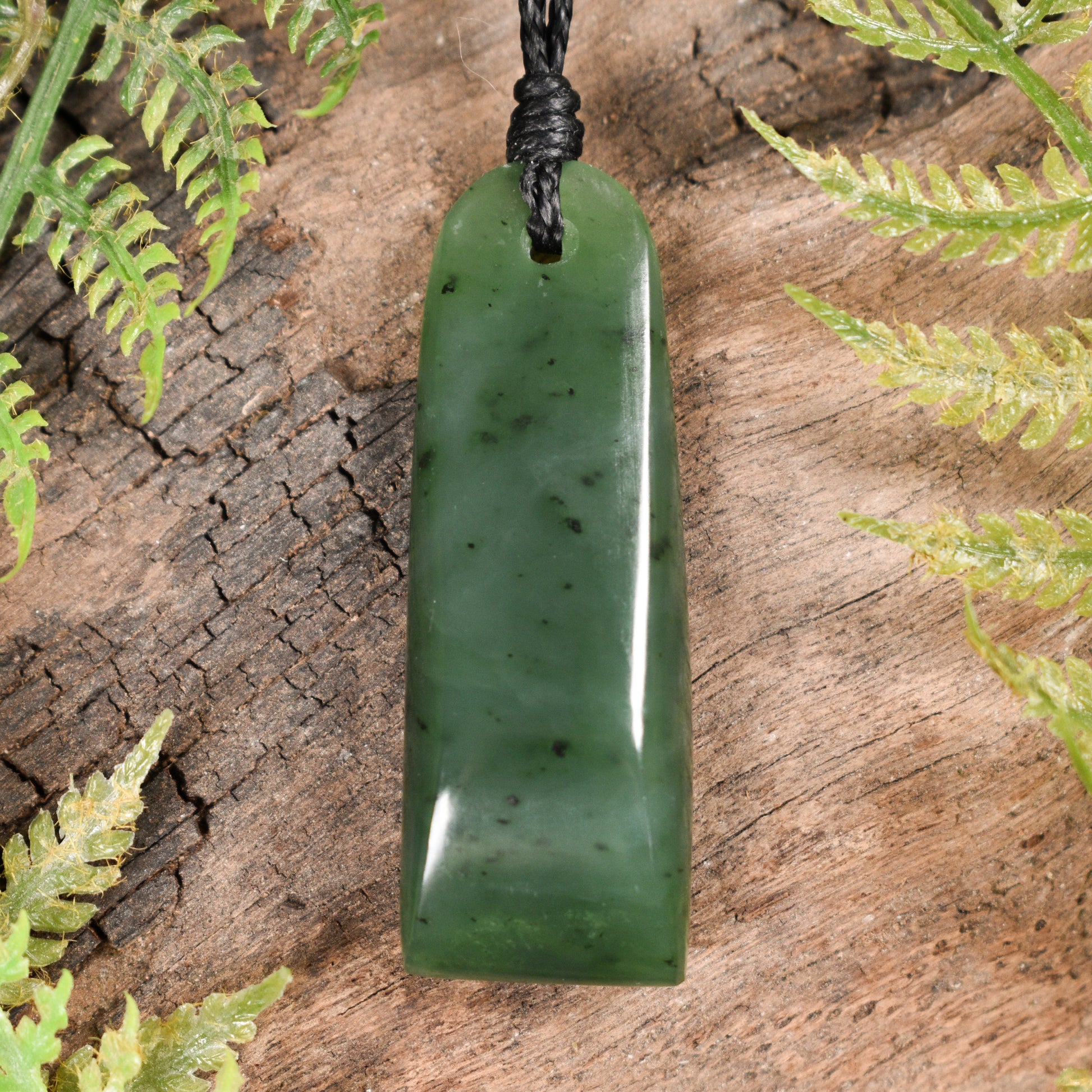 NZ Greenstone Small Freeform Toki Pendant Hapopo Pounamu