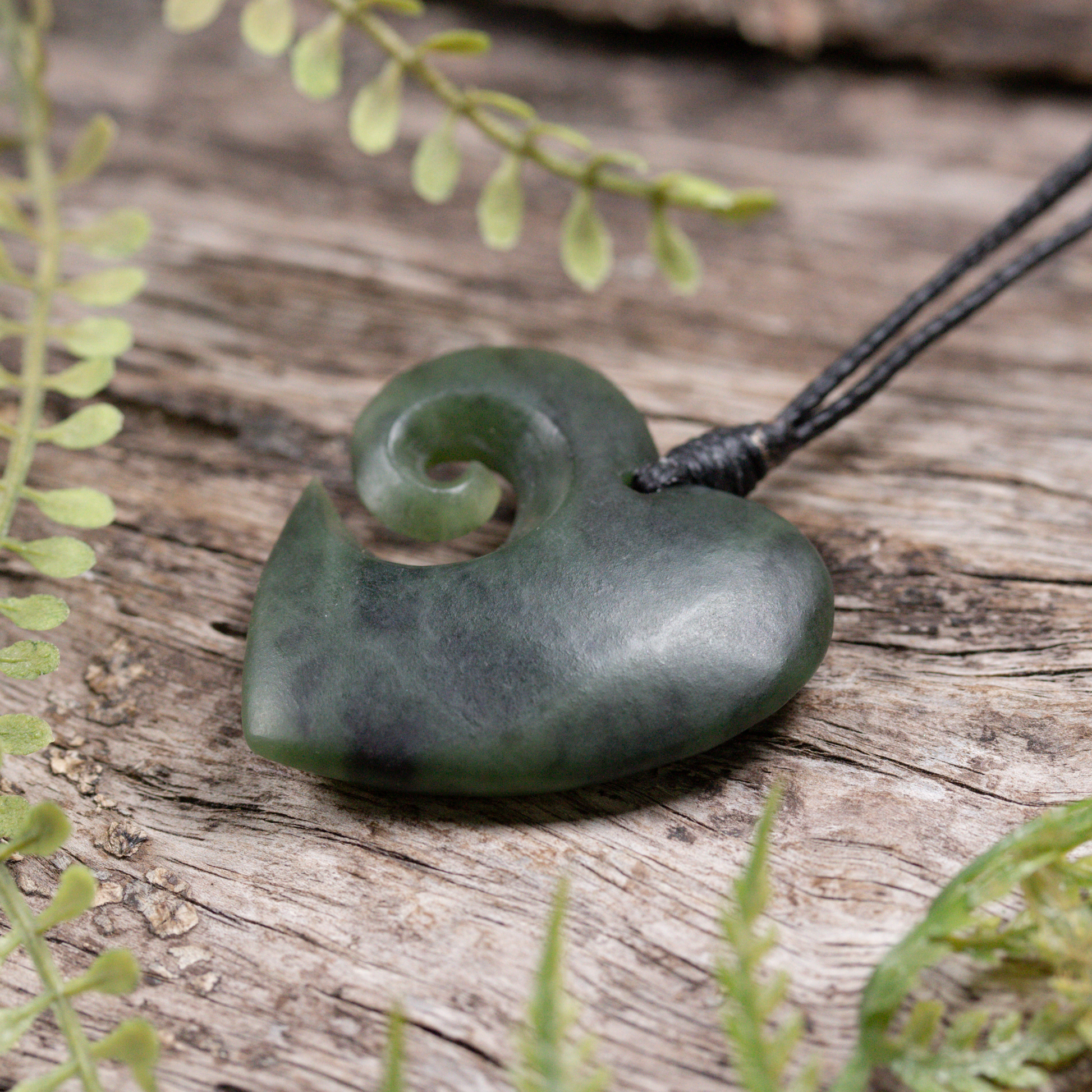 NZ Greenstone Small Koru Heart Pendant Kawakawa Pounamu
