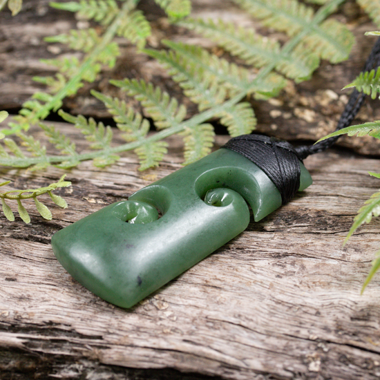 NZ Greenstone Medium Toki with Koru Pendant Hapopo Pounamu