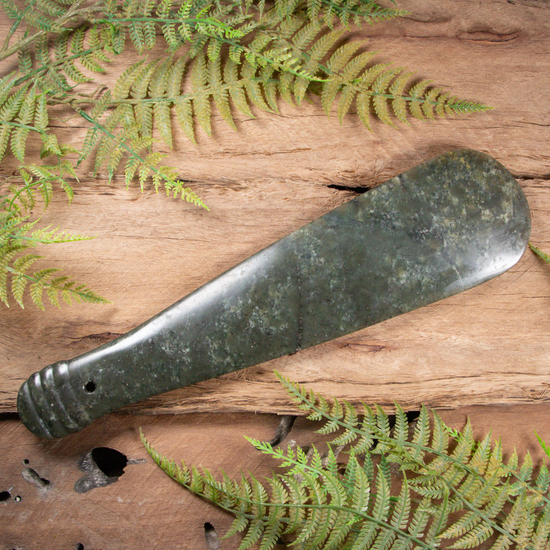 NZ Greenstone Mere with Stand Rimu Pounamu