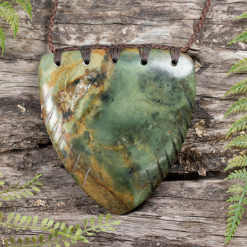 NZ Greenstone XLarge Kōuma Breastplate Pendant Flower Jade Pounamu