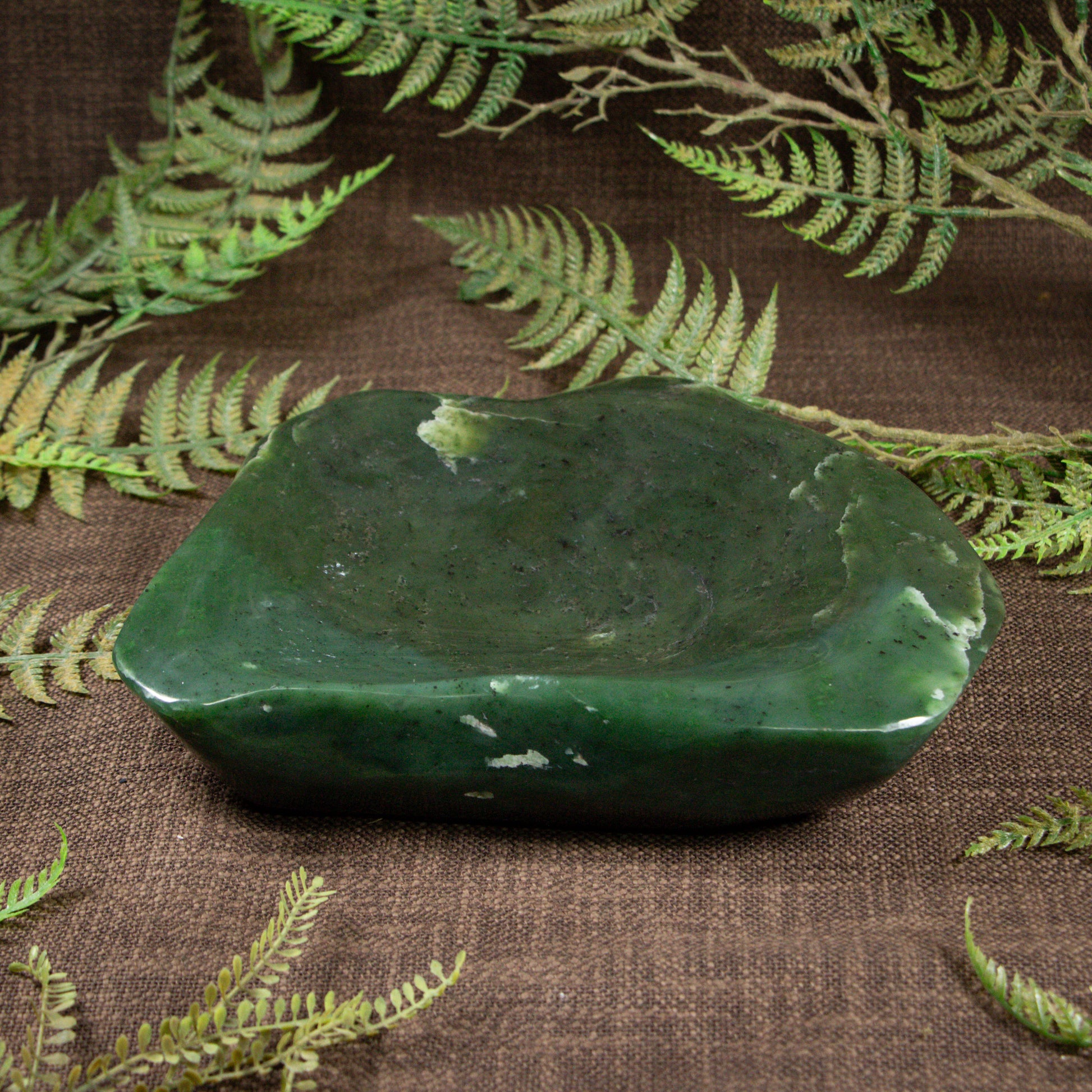 NZ Greenstone Bowl Rimu Pounamu