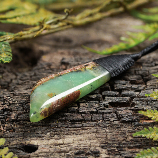 Chrysoprase Medium Toki Pendant (BW363)