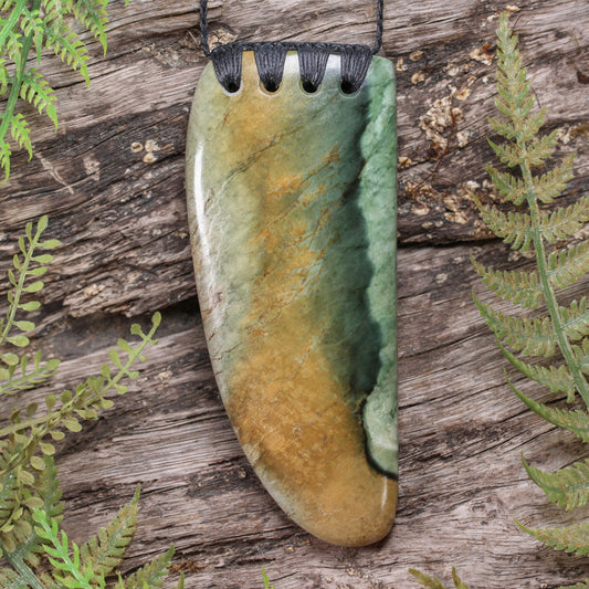 NZ Greenstone XLarge Niho Taniwha Tooth Pendant Flower Jade Pounamu