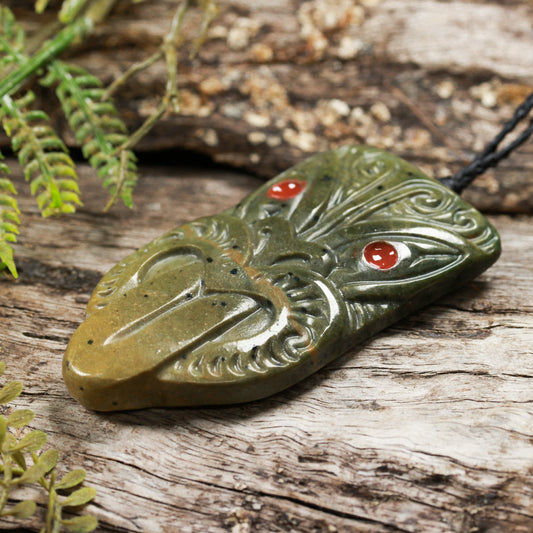 NZ Greenstone Medium TekoTeko Head Pendant (BW465) Flower Jade Pounamu