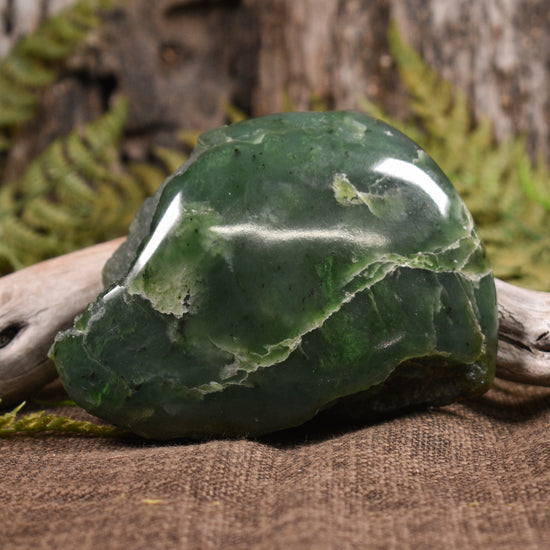 NZ Greenstone Small Freeform Touchstone Sculpture Hapopo Pounamu