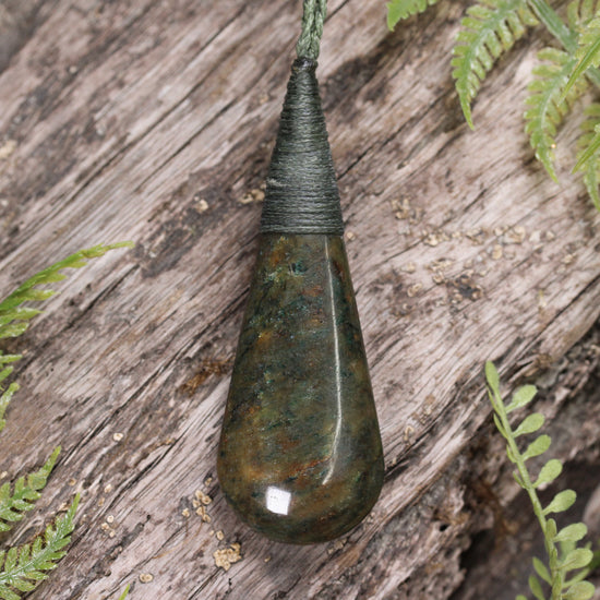 Obay Stone Medium Roimata Pendant