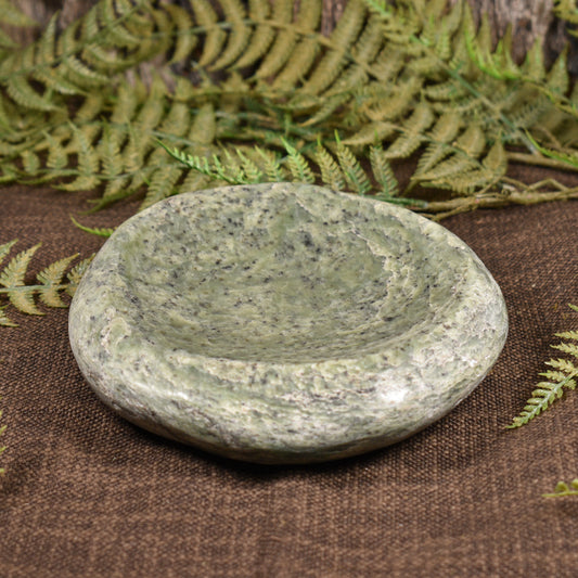 NZ Serpentine Bowl (BX227)