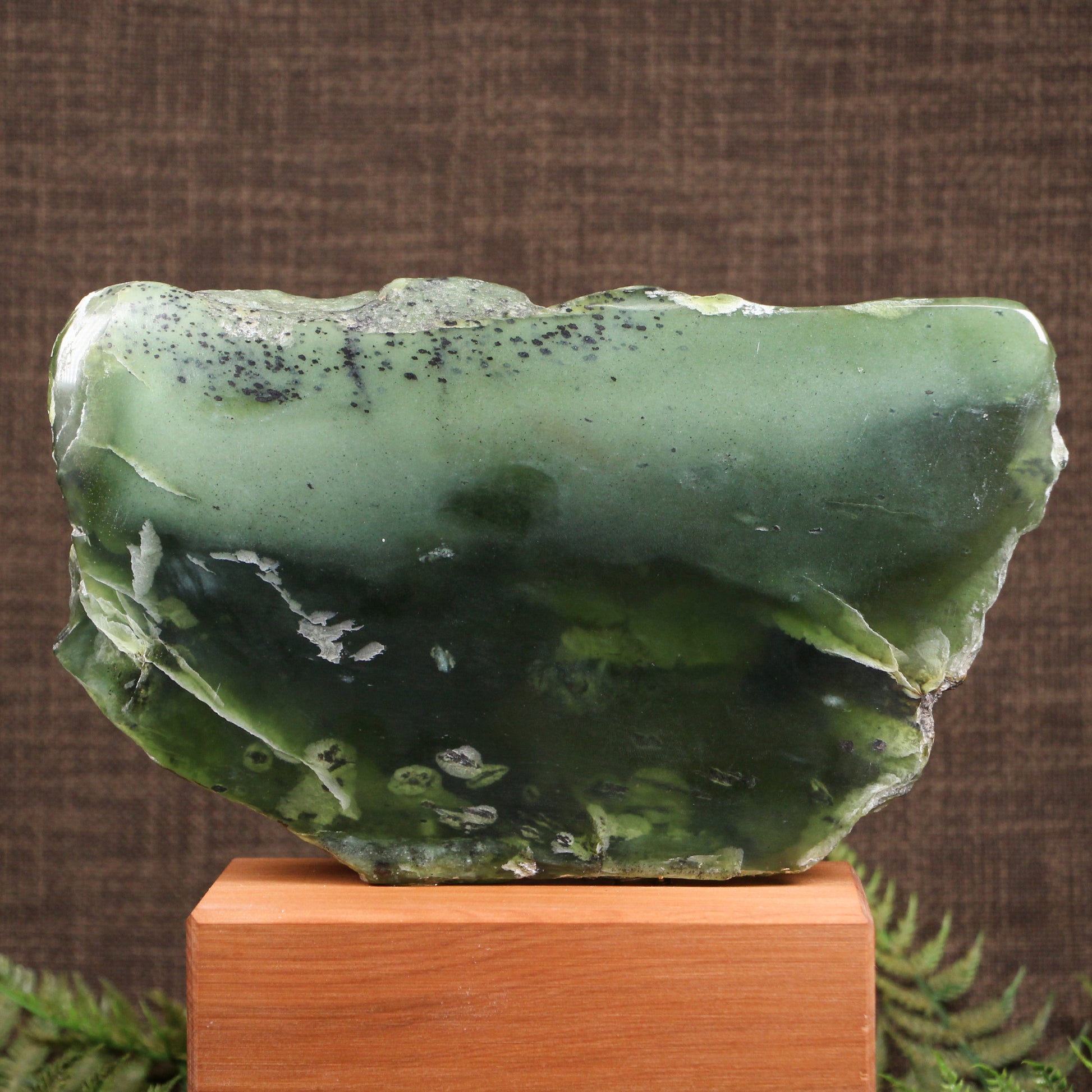 NZ Greenstone Freeform Sculpture Tangiwai Pounamu