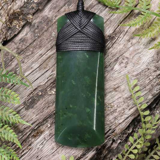 NZ Greenstone Large Toki Pendant  Hapopo Pounamu