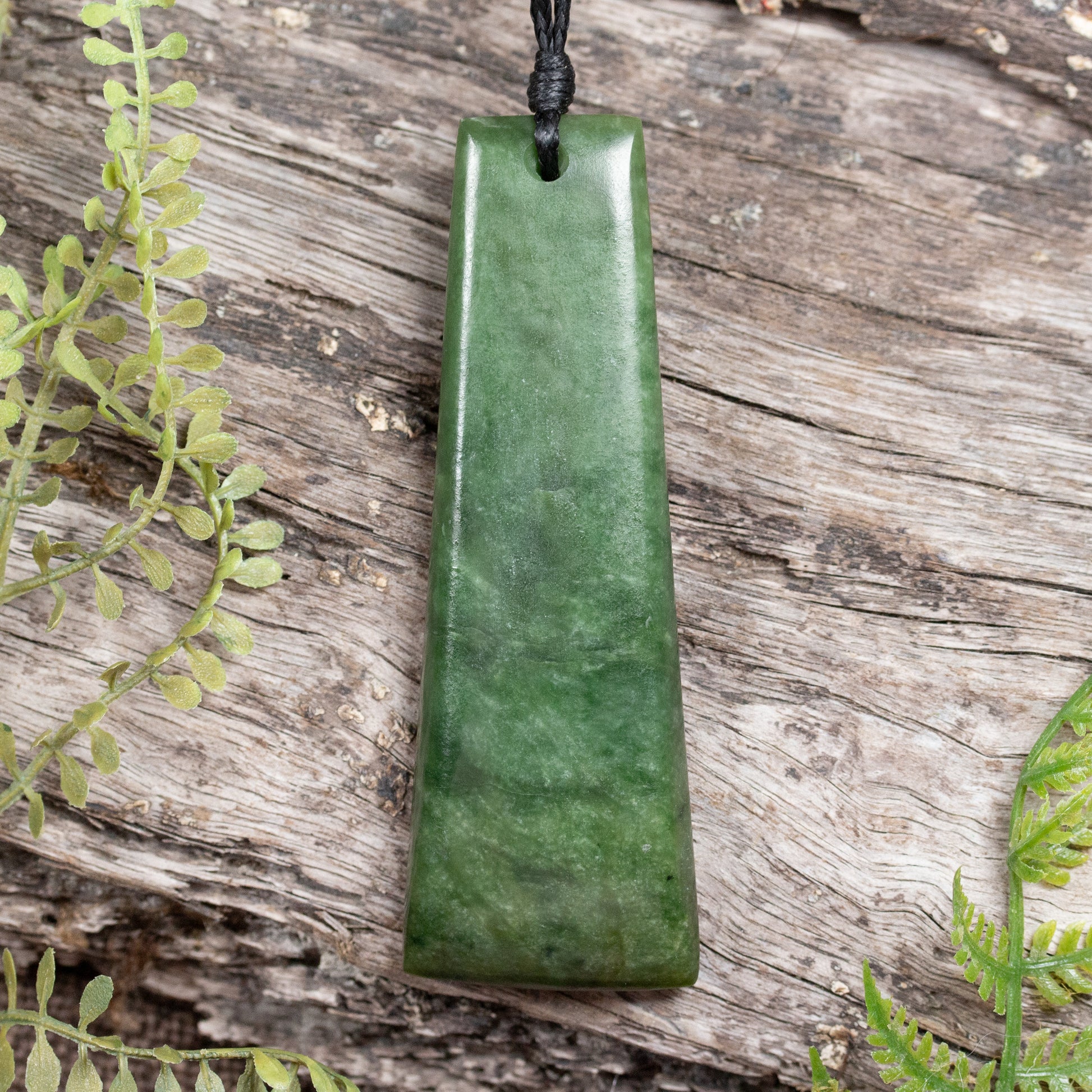 NZ Greenstone Large Toki Pendant Hapopo Pounamu